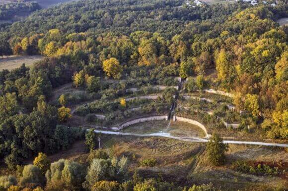 Унікальні куточки України: Співочі тераси