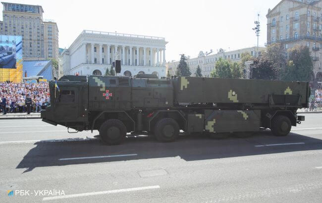 “Паляниця” та власна балістика. Що відомо про таємну зброю України та чи долетить вона до Москви